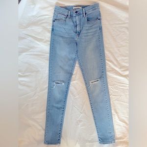 Levi’s Women’s Jeans Mile High Super Skinny SZ 29 Light Colored Denim